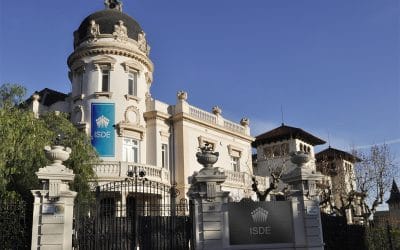 Xavi Fernández imparte una clase en ISDE Barcelona